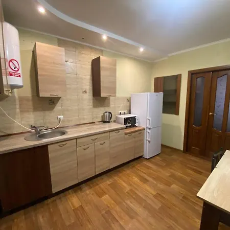 акуратні в центрі львова 公寓 利沃夫