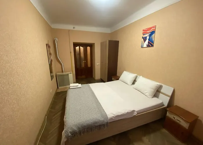 акуратні в центрі львова Apartament *