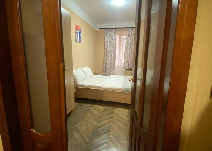 Apartament акуратні в центрі львова Lwów