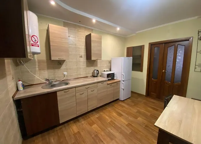 акуратні в центрі львова Apartament Lwów